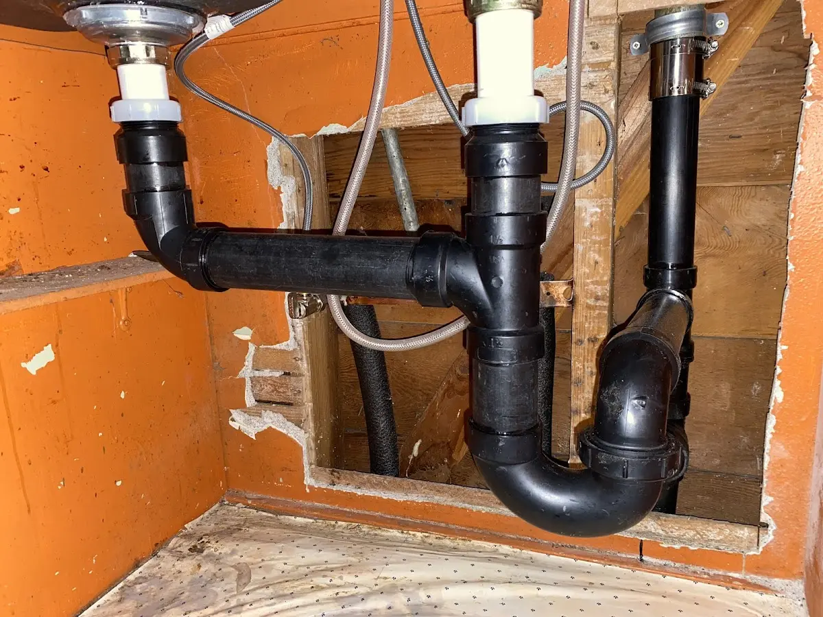 Professional Pipe Bursting equipment and tools on the job in Gibsonton